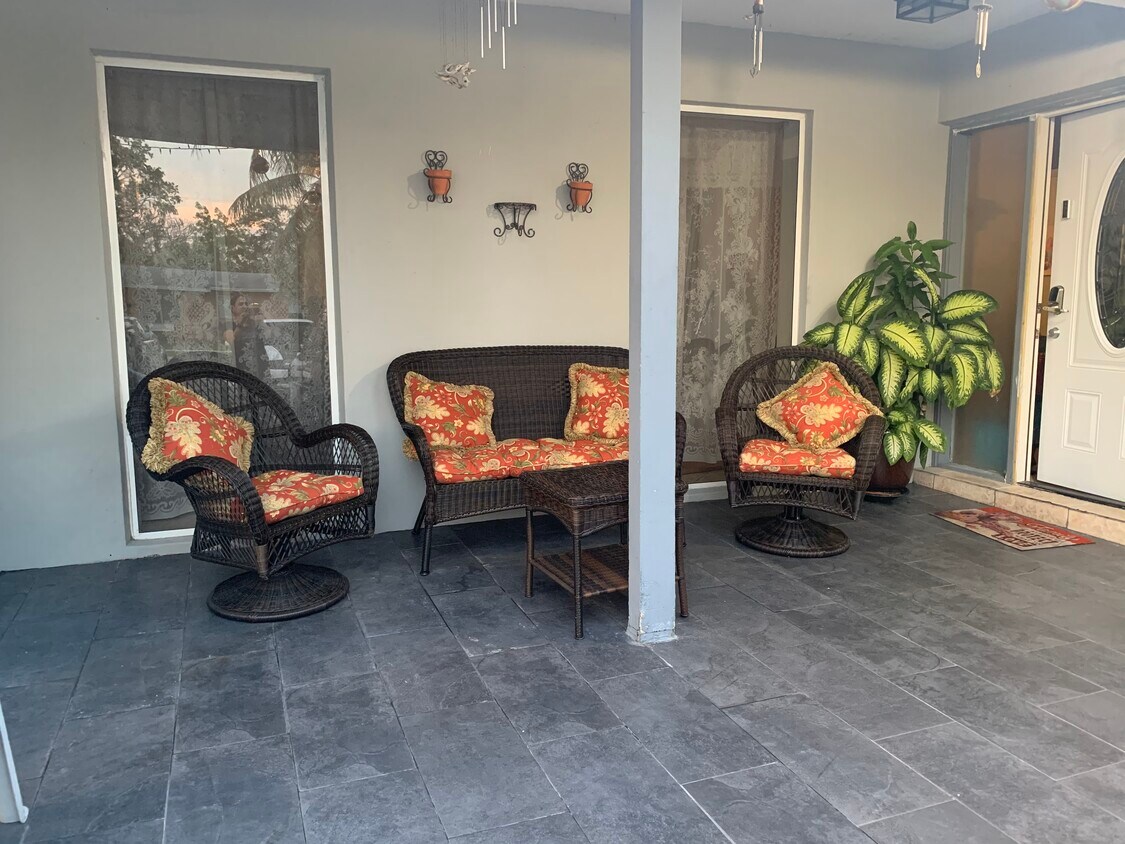 Photo - 10615 SW 200th St (Cutler Bay, FL)