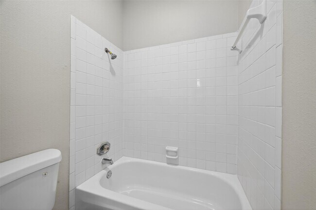 Foto del edificio - 9707 Richmond Ave