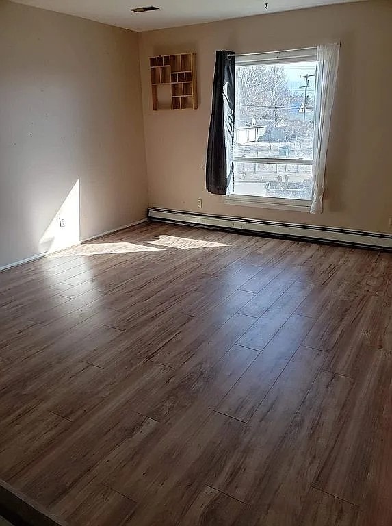 Foto del edificio - 321 2nd Ave NW