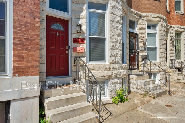 Building Photo - 2534 McCulloh St