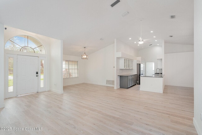 Building Photo - 2020 Thesy Dr