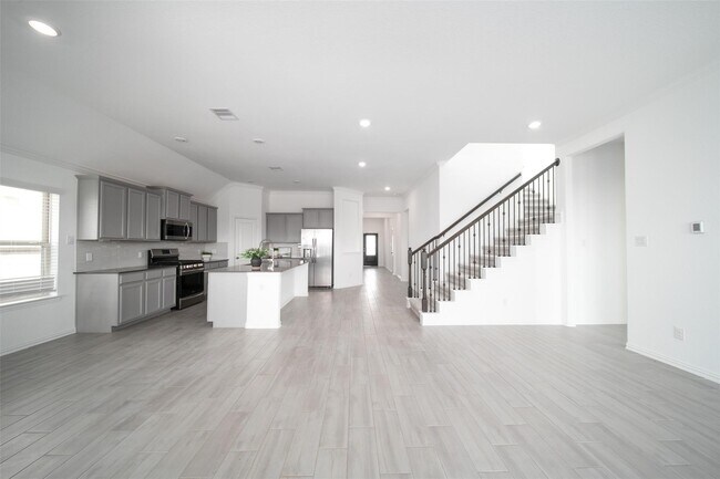 Foto del edificio - 8710 Morning Glow Dr