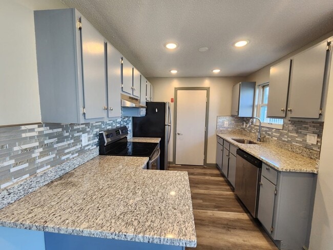 Building Photo - 94 West St