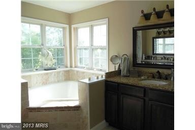 Foto principal - 8590 Dover Downs Ct