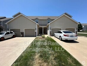Building Photo - 1610 N 127th St