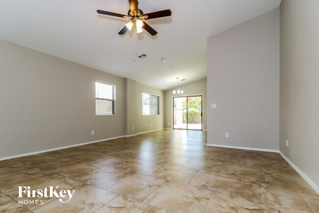 Building Photo - 5859 W Cochise Dr