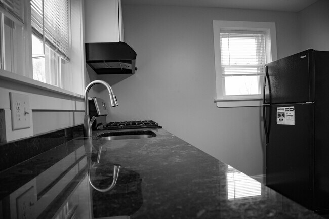 Foto del edificio - 1602 McCay Ave