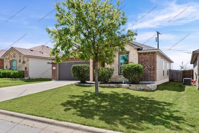 Foto del edificio - 8103 Redbrush