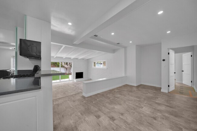 3. Dinning area, Family room and kitchen - 5329 S Slauson Ave