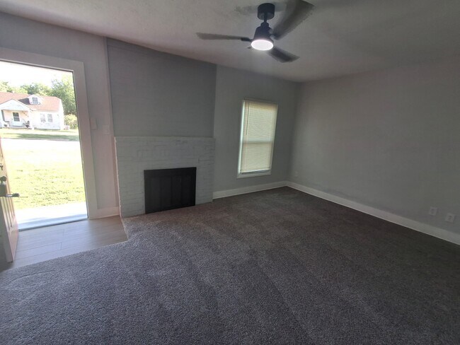 Building Photo - 1504 NW Arlington Ave
