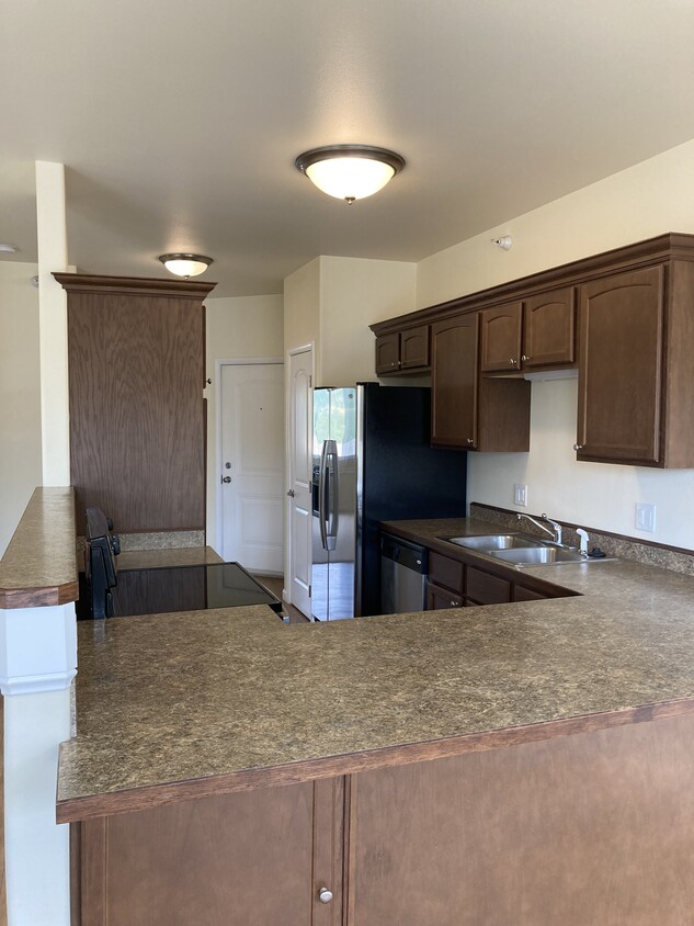 Primary Photo - 1157 N 17th St