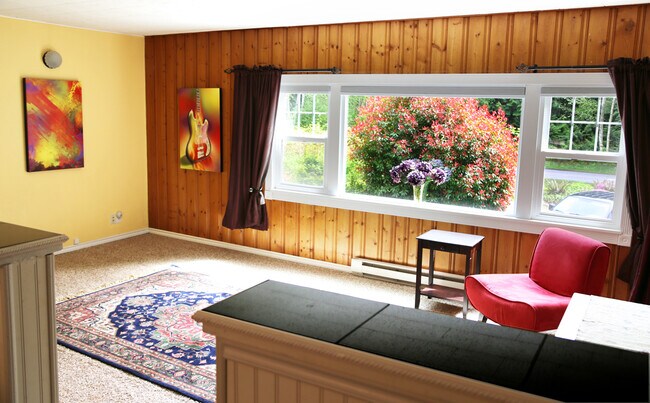 Loft Living Room - 1808 Benson Rd