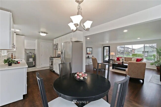 Foto del edificio - South Beacon Hill - Updated 3 Bedroom / 2 ...