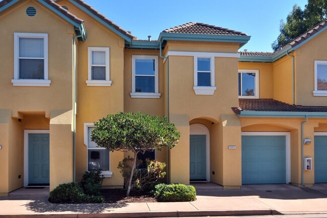 Building Photo - 4165 Renaissance Dr