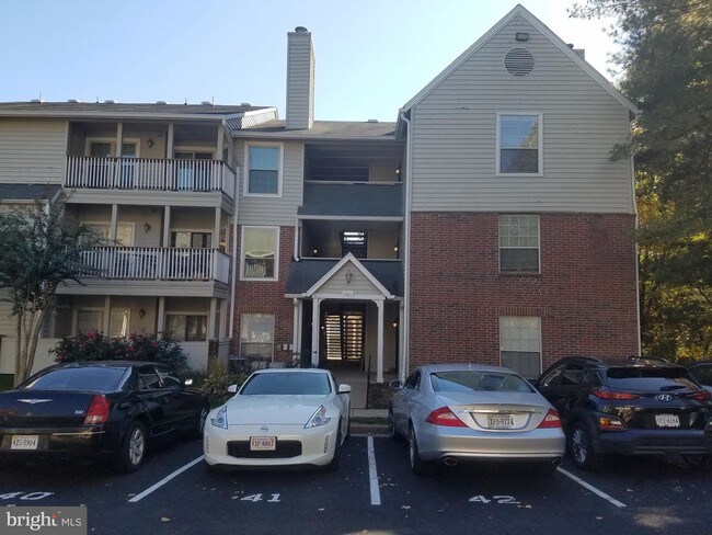 Building Photo - 3922 Penderview Dr