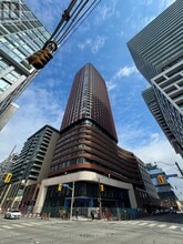 Building Photo - 180 Front St E