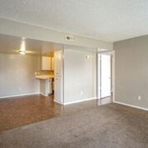 Building Photo - 925 NW 105th St