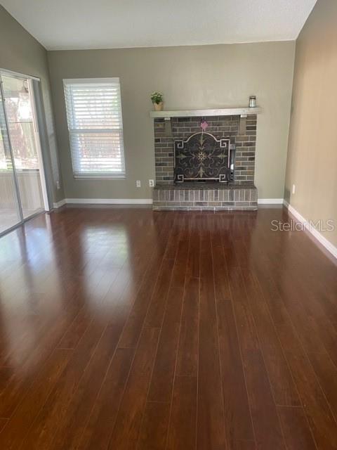 Foto del edificio - 110 Grove Hollow Ct