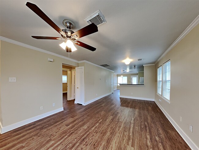 Building Photo - 18722 Atasca Oaks Dr