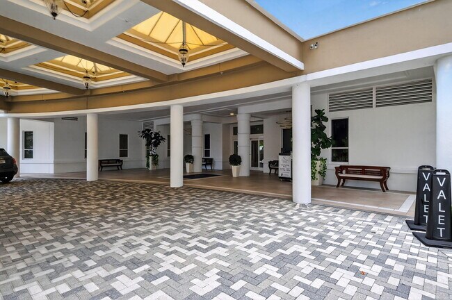 Foto del edificio - 701 Brickell Key Blvd