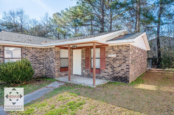 Primary Photo - 120 Langley Dr