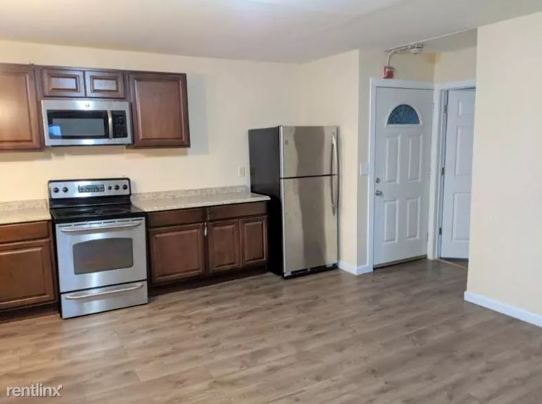 Foto principal - 560 Douglas Ave