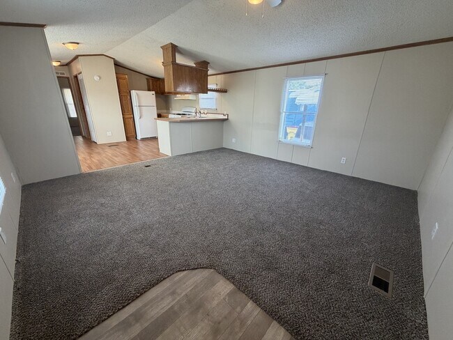 Foto del edificio - 38003 Chilver Ave