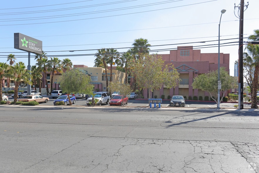 Furnished Studio - Las Vegas