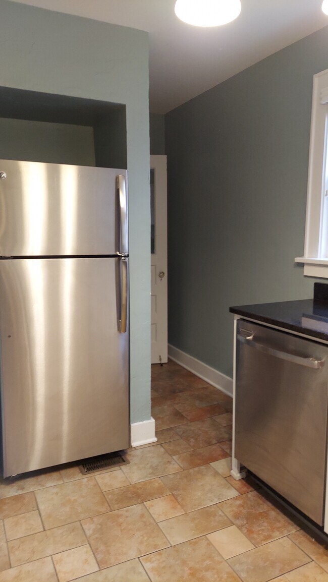 Foto del edificio - 3909 E Willow St