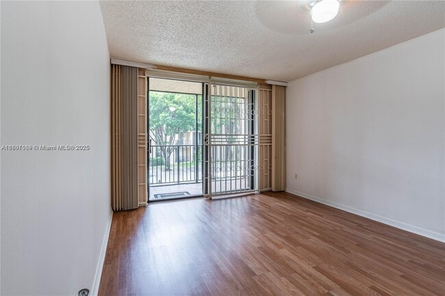 Building Photo - 14301 N Kendall Dr