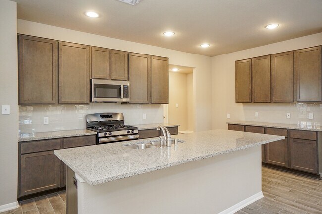 Foto del edificio - 5463 Grand View Dr