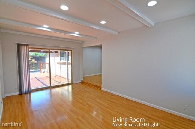 Foto del edificio - 3 br, 2 bath House - 4688 Jefferson Ct