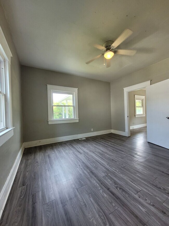 Foto del edificio - Cute 2 Bedroom 1 Bath 1,152 Sq Ft!