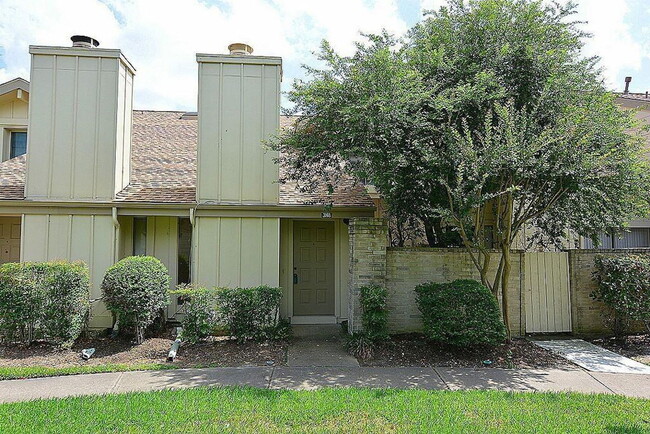 Photo - 3168 Windchase Blvd Townhome