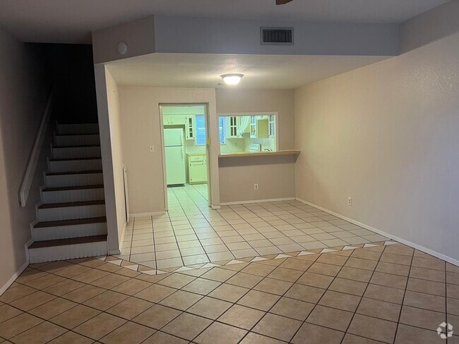 Building Photo - 1405 N 15th St