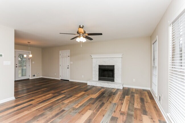 Building Photo - 430 Ashley Way