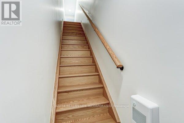 Building Photo - 31 Farmstead Rd