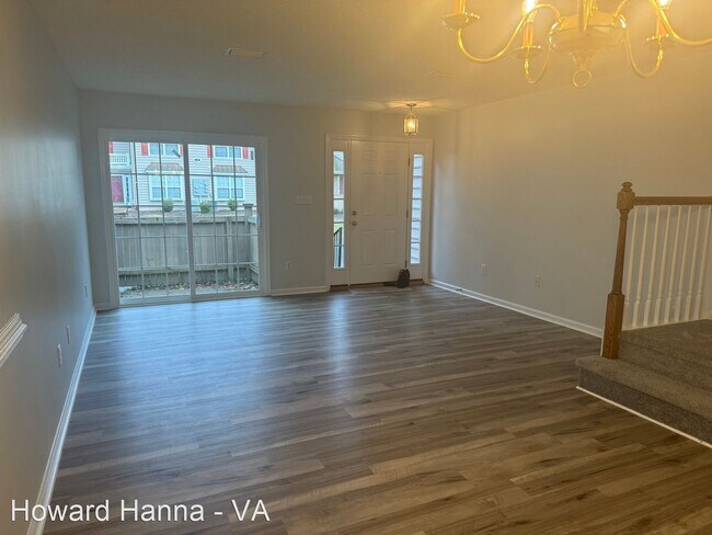 Building Photo - 2 br, 2.5 bath House - 1009 Settlement Drive