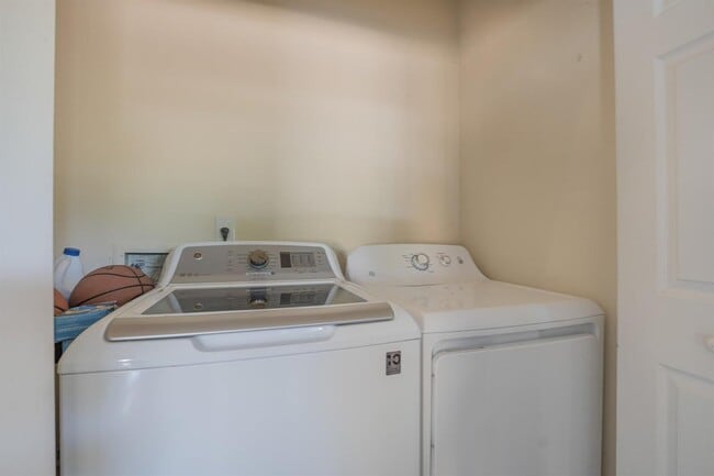 Photo - 6824 SW 5th St House