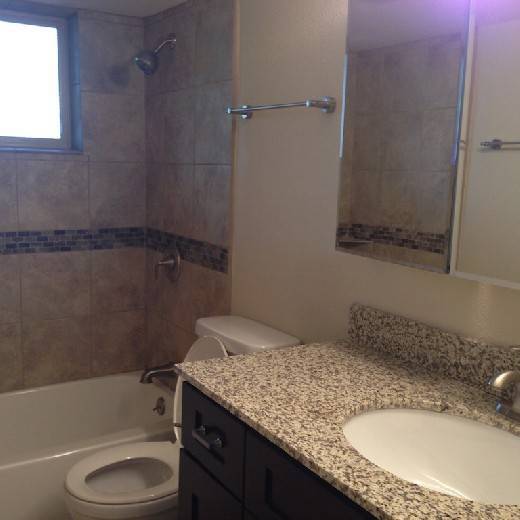 Building Photo - Beautiful Split Level Home in Arvada