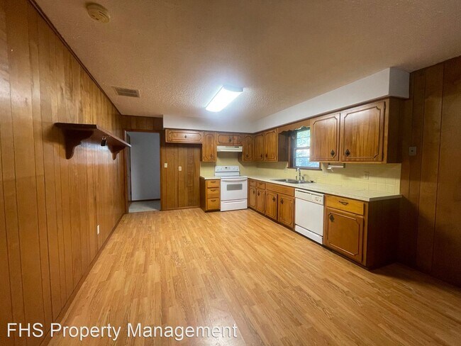 Foto del edificio - 3 br, 2 bath House - 1157 E Rosebrier