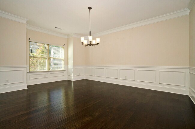 Foto del edificio - 3810 Brookhollow Dr