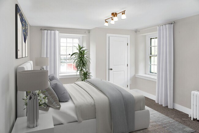 Foto del edificio - Beautifully Renovated 4 Bed / 1.5 Bath - S...