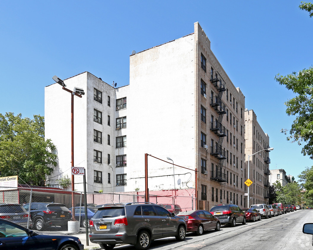 Primary Photo - 208-218 W 151st St