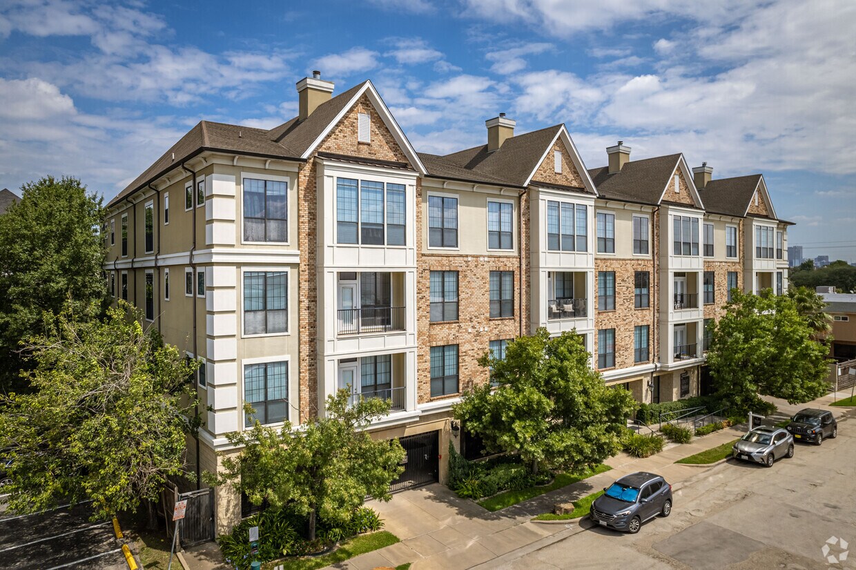 Primary Photo - Kipling Condominiums