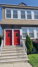 Building Photo - 523 Jackson Ave