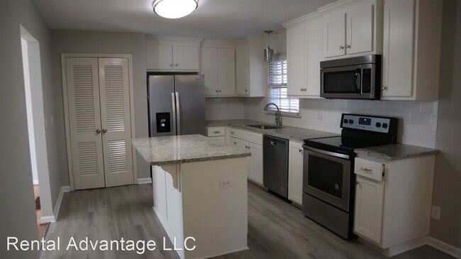 Foto del edificio - 3 br, 2 bath House - 1092 Sherbrooke Dr