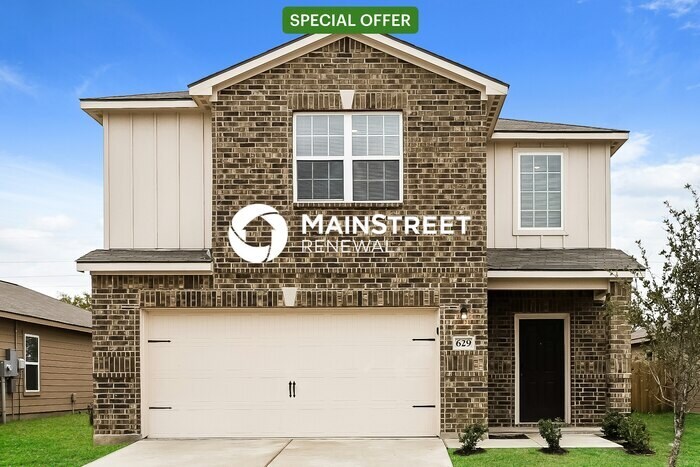 Foto principal - 5 Bedroom Pet-Friendly Home in NEW BRAUNFE...