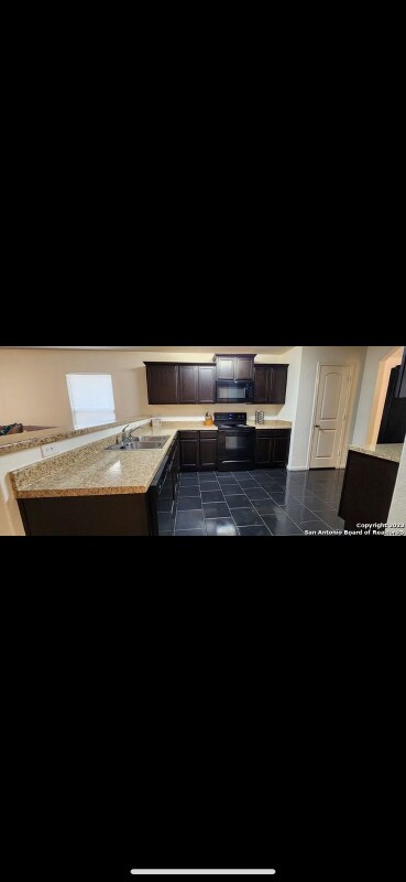 Building Photo - 6118 Southern Vis