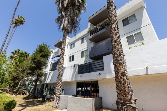 Interior Photo - Spacious 2 Bedroom/2 Bath Apartment in Kor...